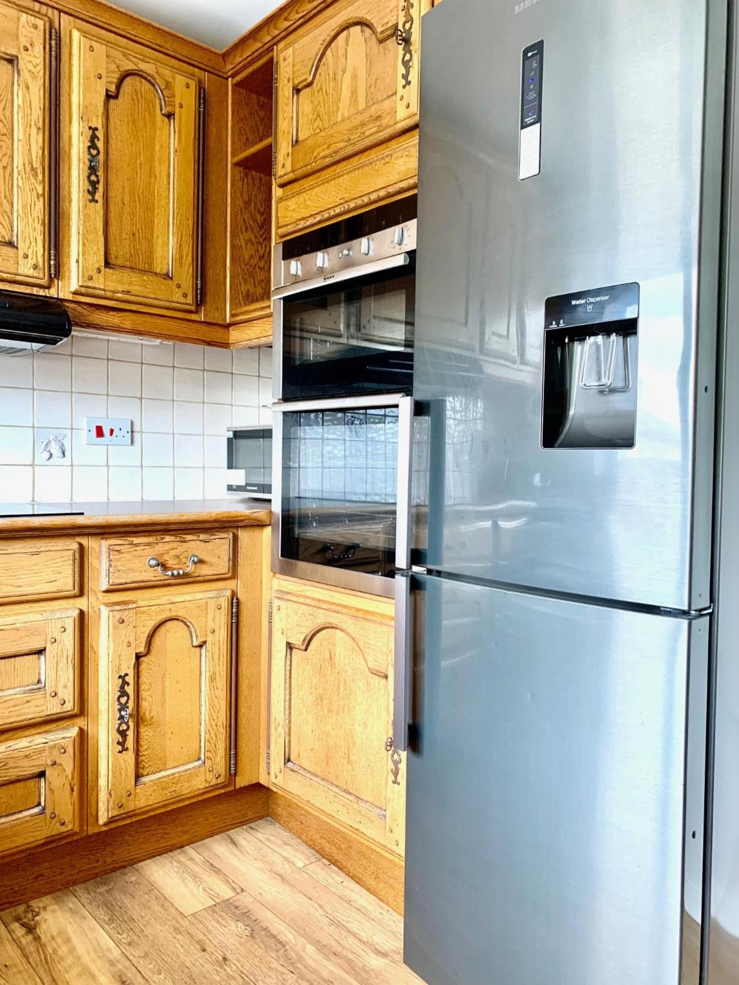 Stratford Upon Avon: 2 Bed Town Centre Apartment, Parking For One Car Buitenkant foto