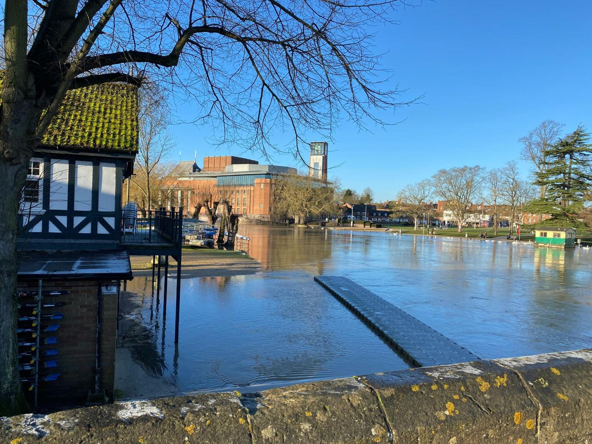 Stratford Upon Avon: 2 Bed Town Centre Apartment, Parking For One Car Buitenkant foto
